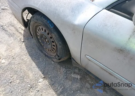 2005 Ford Taurus Se z USA, uszkodzony, nr VIN 1FAFP53U75A111475